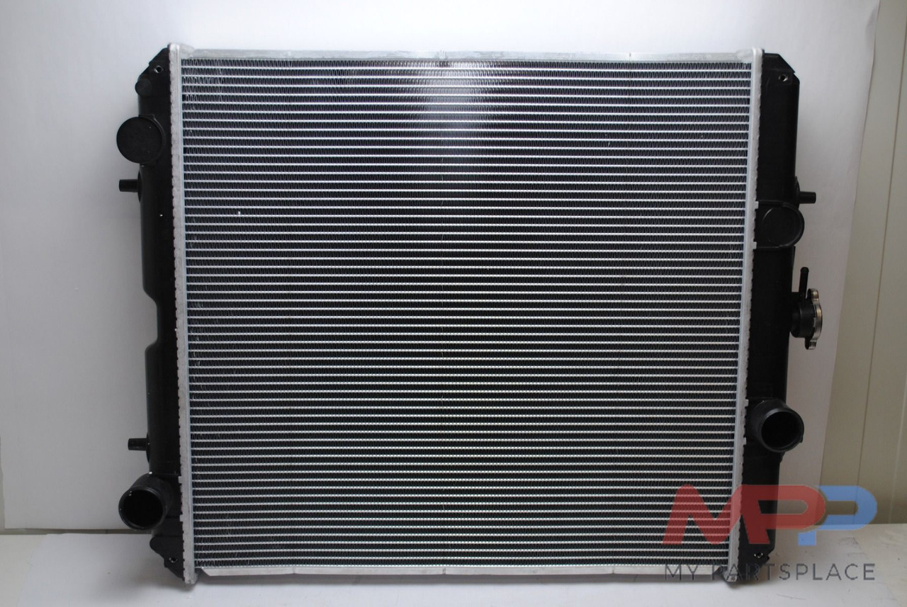Yanmar Yanmar 4TNV98 Radiator 29940-44500 12994044500 - Mesin: gambar 2 Yanmar Yanmar 4TNV98 Radiator 29940-44500 12994044500 - Mesin: gambar 2
