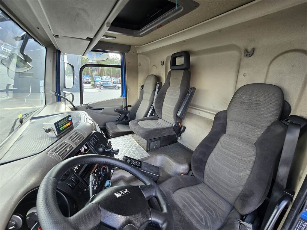 DAF LF 2011 MOL PUSHER 2000 Garbage Truck - Truk sampah: gambar 3 DAF LF 2011 MOL PUSHER 2000 Garbage Truck - Truk sampah: gambar 3