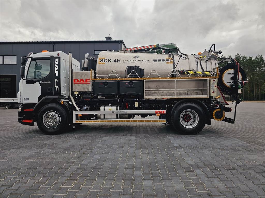 DAF WUKO SCK-4HW for collecting waste liquid separator - Truk vakum: gambar 4 DAF WUKO SCK-4HW for collecting waste liquid separator - Truk vakum: gambar 4