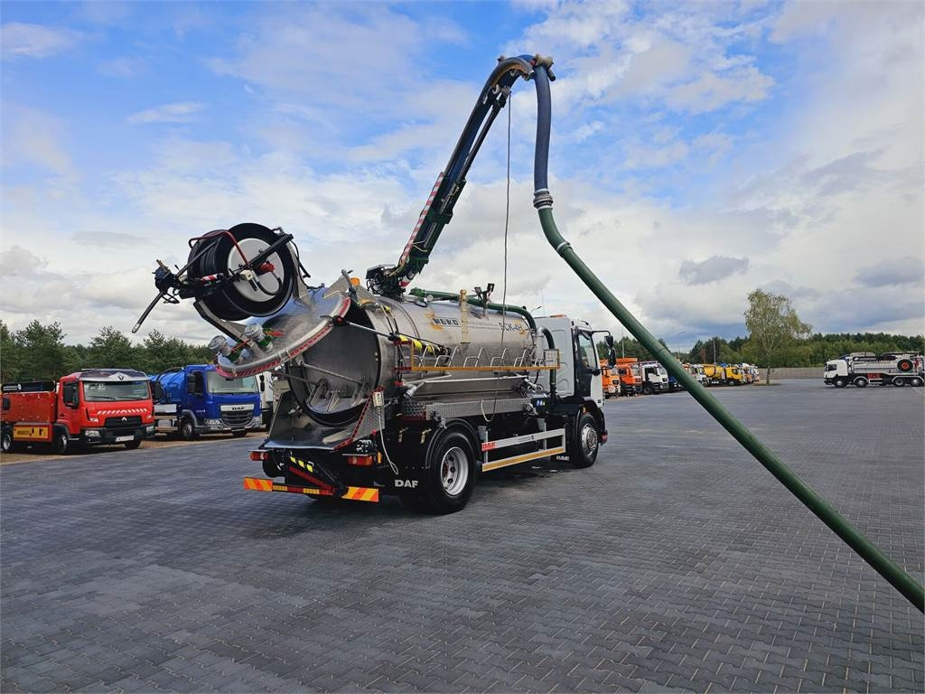 DAF WUKO SCK-4HW for collecting waste liquid separator - Truk vakum: gambar 1 DAF WUKO SCK-4HW for collecting waste liquid separator - Truk vakum: gambar 1