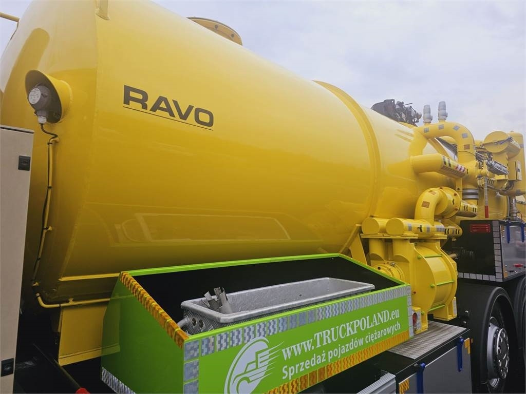 Truk vakum Iveco RAVO WUKO FOR CHANNEL CLEANING druck saug kanal: gambar 11
