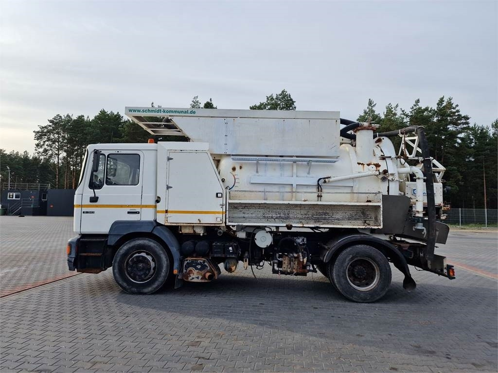 MAN WUKO MORO KOMBI FOR CHANNEL CLEANING - Kendaraan Kota/ Khusus: gambar 4 MAN WUKO MORO KOMBI FOR CHANNEL CLEANING - Kendaraan Kota/ Khusus: gambar 4