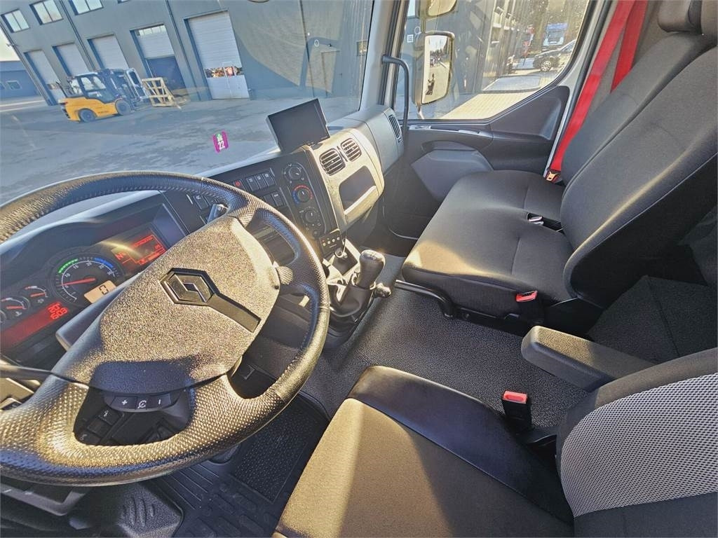 Kendaraan Kota/ Khusus Renault GAMA KANRO KOMBI 5000: gambar 30