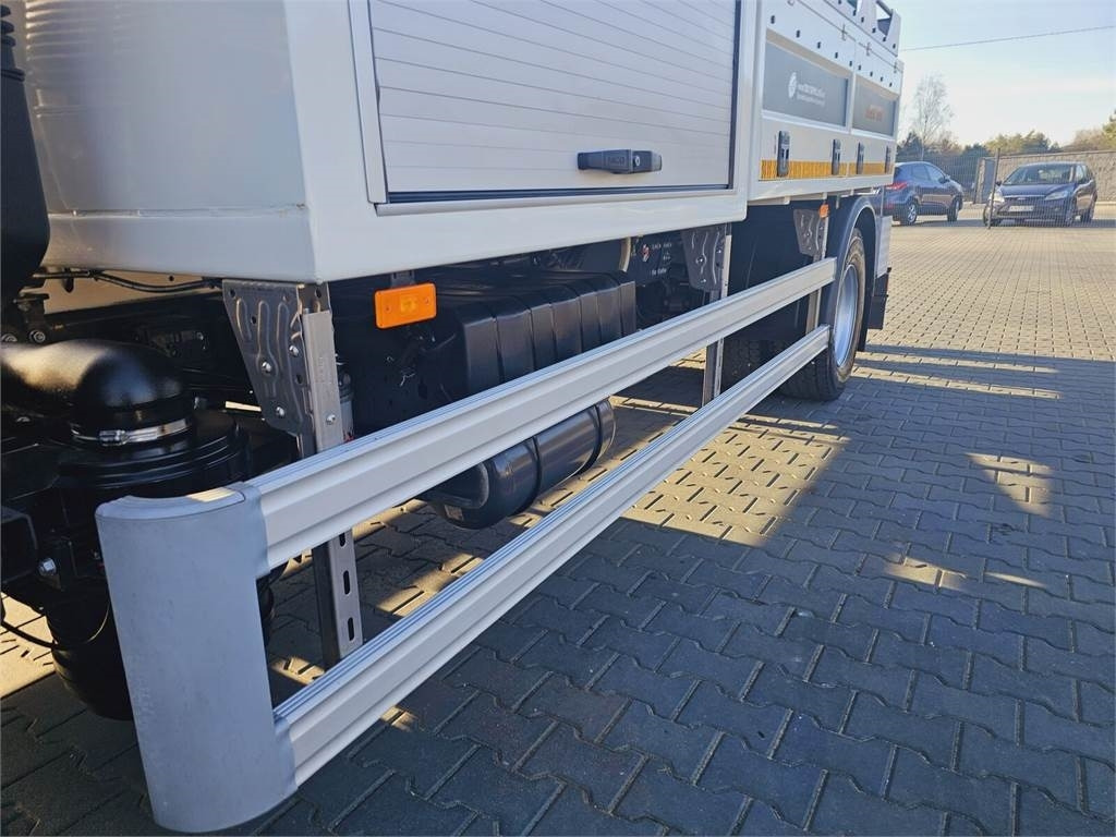 Kendaraan Kota/ Khusus Renault GAMA KANRO KOMBI 5000: gambar 10