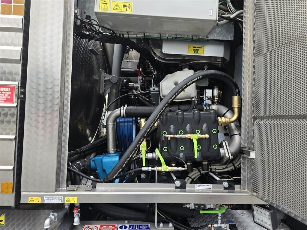 Leasing Scania MORO KAISER WUKO COMBI HOT WATER FOR CLEANING SEWE  Scania MORO KAISER WUKO COMBI HOT WATER FOR CLEANING SEWE: gambar 10