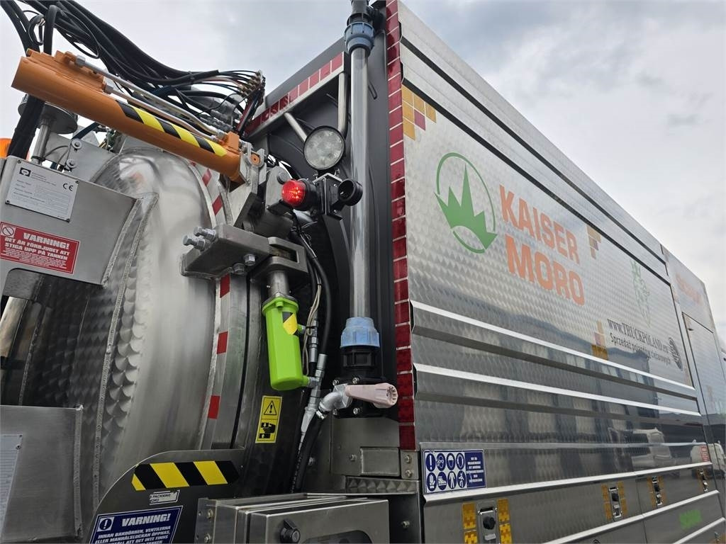 Leasing Scania MORO KAISER WUKO COMBI HOT WATER FOR CLEANING SEWE  Scania MORO KAISER WUKO COMBI HOT WATER FOR CLEANING SEWE: gambar 7