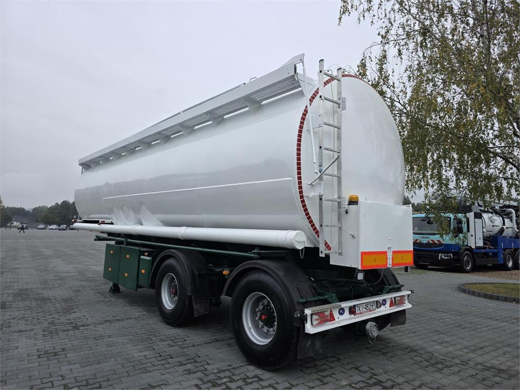 Lambrecht WELGRO fodder, flour, wheat, corn, grain - Semi-trailer tangki: gambar 1 Lambrecht WELGRO fodder, flour, wheat, corn, grain - Semi-trailer tangki: gambar 1