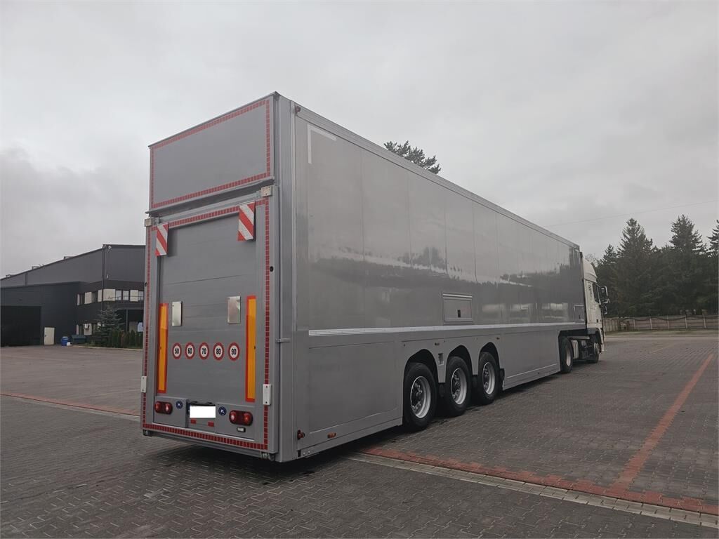 Langendorf DOUBLE LOADING FOR MOTOR COSMETICS Flexliner Inloa - Trailer berpendingin: gambar 5 Langendorf DOUBLE LOADING FOR MOTOR COSMETICS Flexliner Inloa - Trailer berpendingin: gambar 5