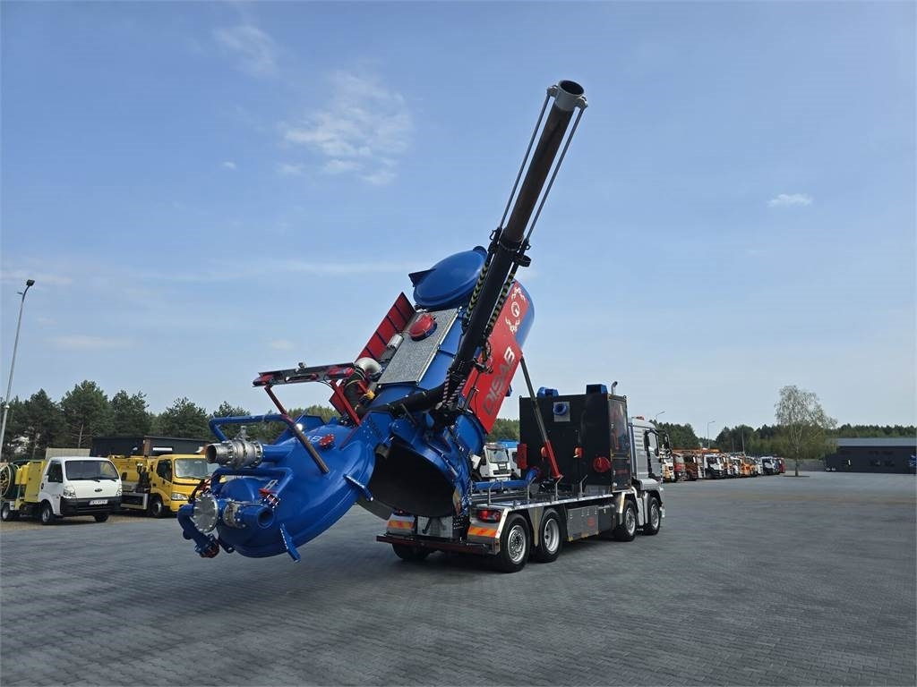 MAN Disab Centurion P210/9 ADR Vacuum suction-blowing - Ekskavator: gambar 1 MAN Disab Centurion P210/9 ADR Vacuum suction-blowing - Ekskavator: gambar 1