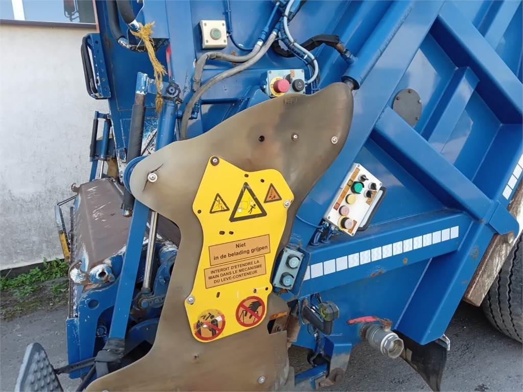 MAN Superstructure garbage truck MOL VDK PUSHER 20m3  - Truk sampah: gambar 3 MAN Superstructure garbage truck MOL VDK PUSHER 20m3  - Truk sampah: gambar 3