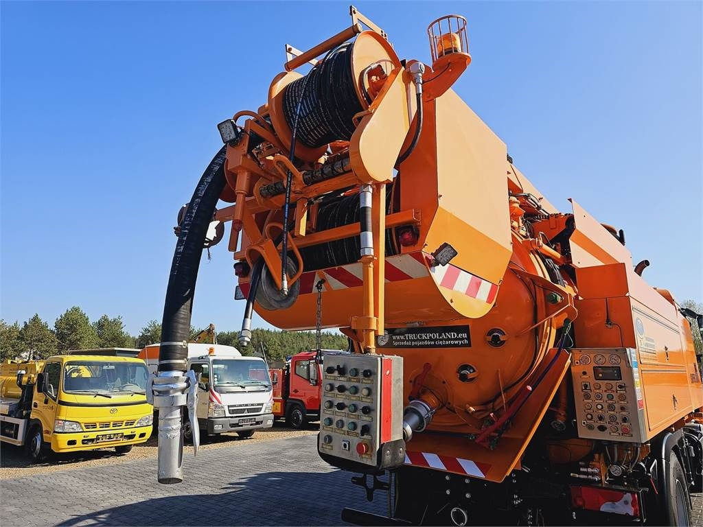 Truk vakum MAN Wiedemann SUPER 2000 4x2 WUKO RECYKLING for collec: gambar 16