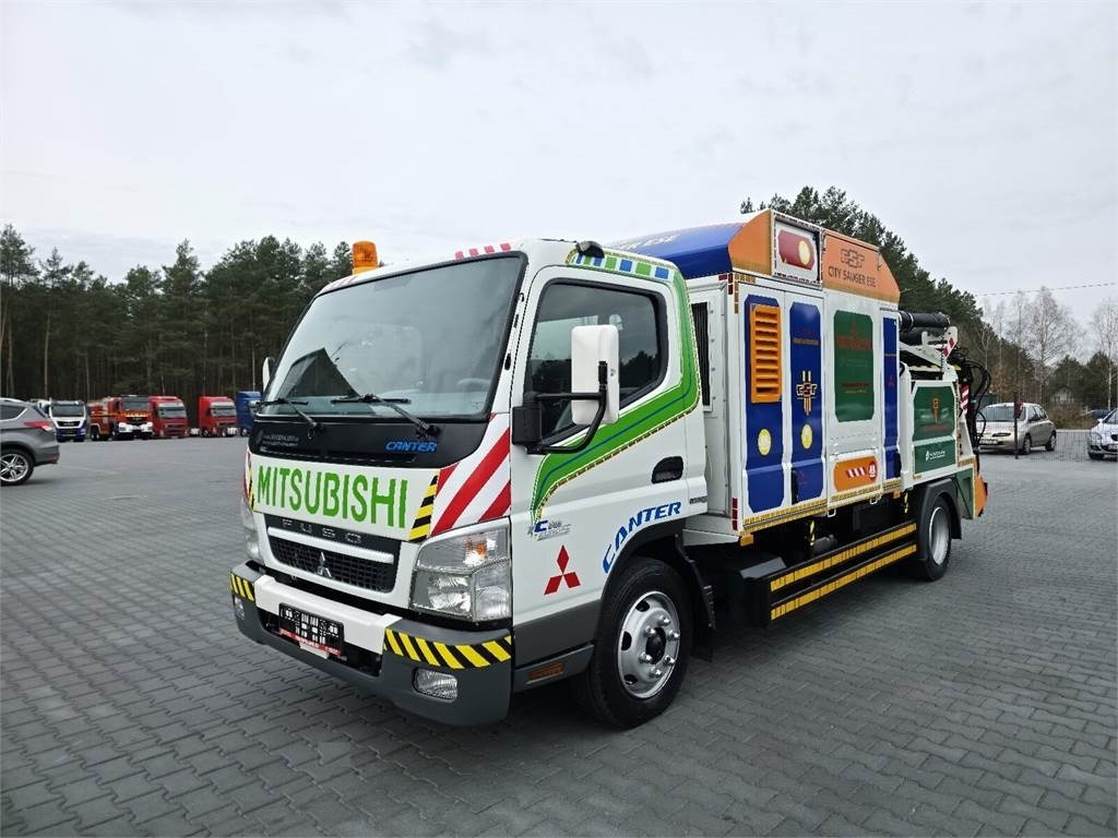Mitsubishi CANTER odkurzacz koparka ssąca Saugbagger CITY SAU - Truk vakum: gambar 3 Mitsubishi CANTER odkurzacz koparka ssąca Saugbagger CITY SAU - Truk vakum: gambar 3