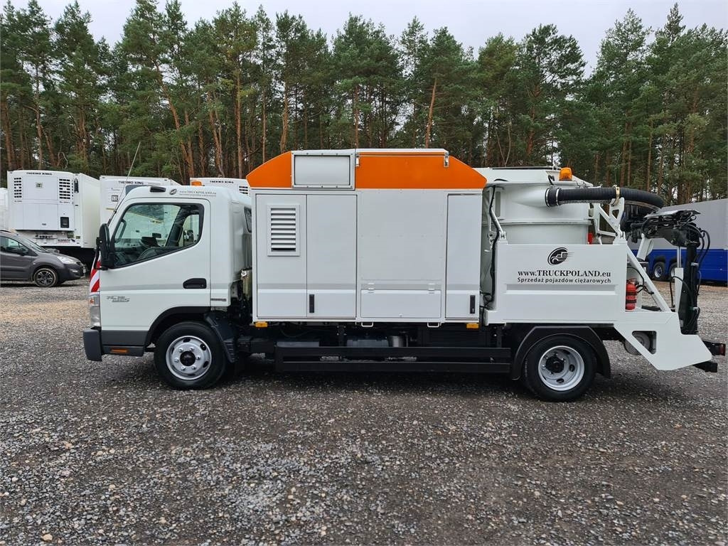 Mitsubishi CANTER odkurzacz koparka ssąca Saugbagger CITY SAU - Truk vakum: gambar 4 Mitsubishi CANTER odkurzacz koparka ssąca Saugbagger CITY SAU - Truk vakum: gambar 4