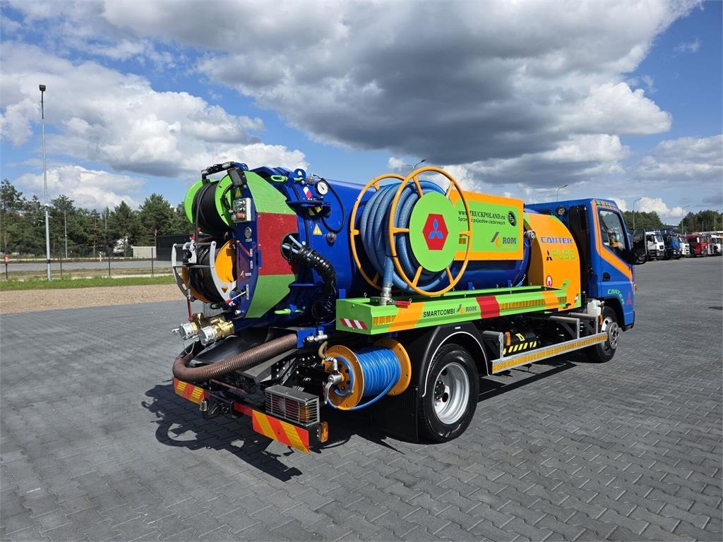 Mitsubishi ROM SMART COMBI WUKO HOT WATER FOR CLEANING SEWAGE - Truk vakum: gambar 1 Mitsubishi ROM SMART COMBI WUKO HOT WATER FOR CLEANING SEWAGE - Truk vakum: gambar 1