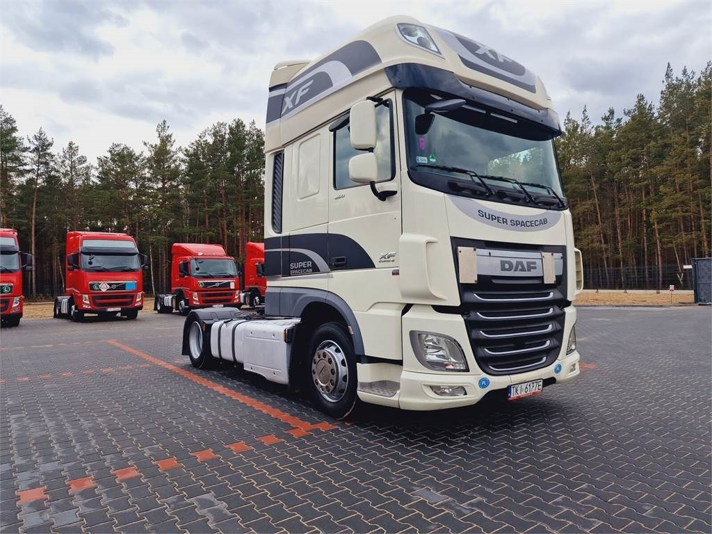 Tractor head DAF XF 106 460: gambar 6