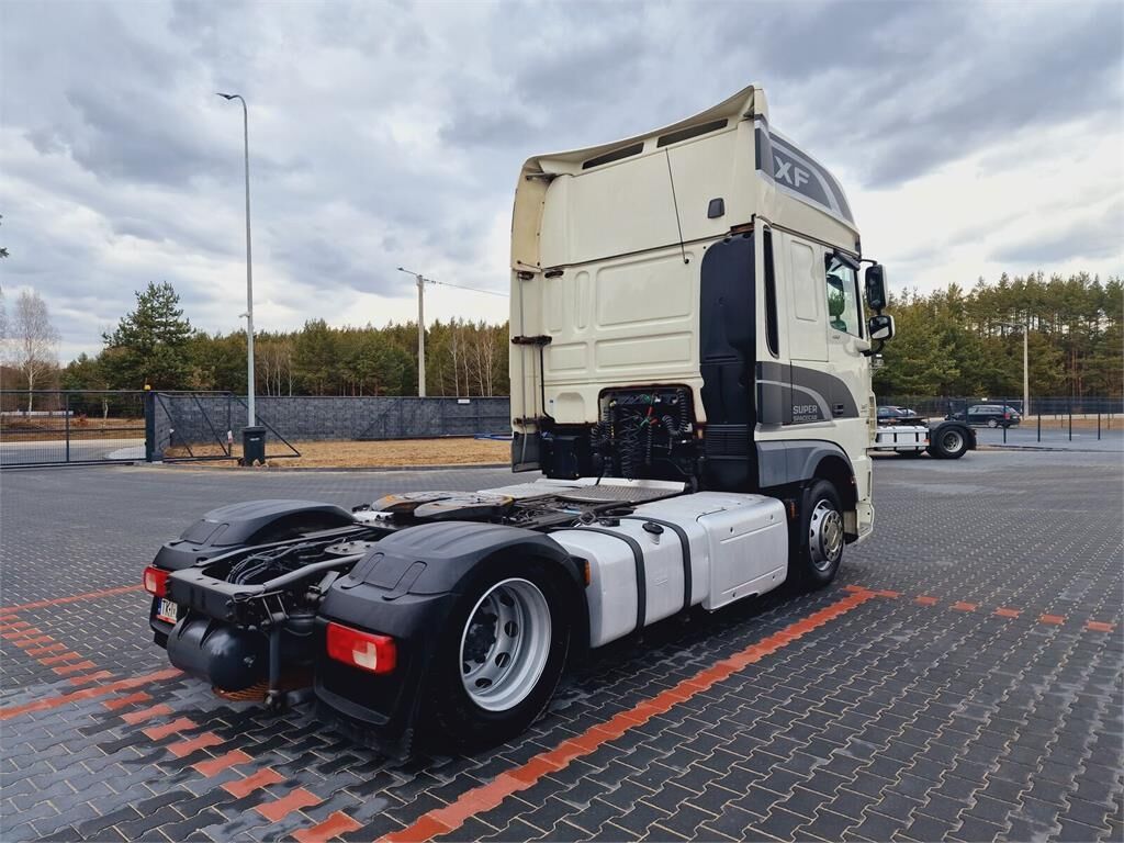 DAF XF 106 460 - Tractor head: gambar 4 DAF XF 106 460 - Tractor head: gambar 4