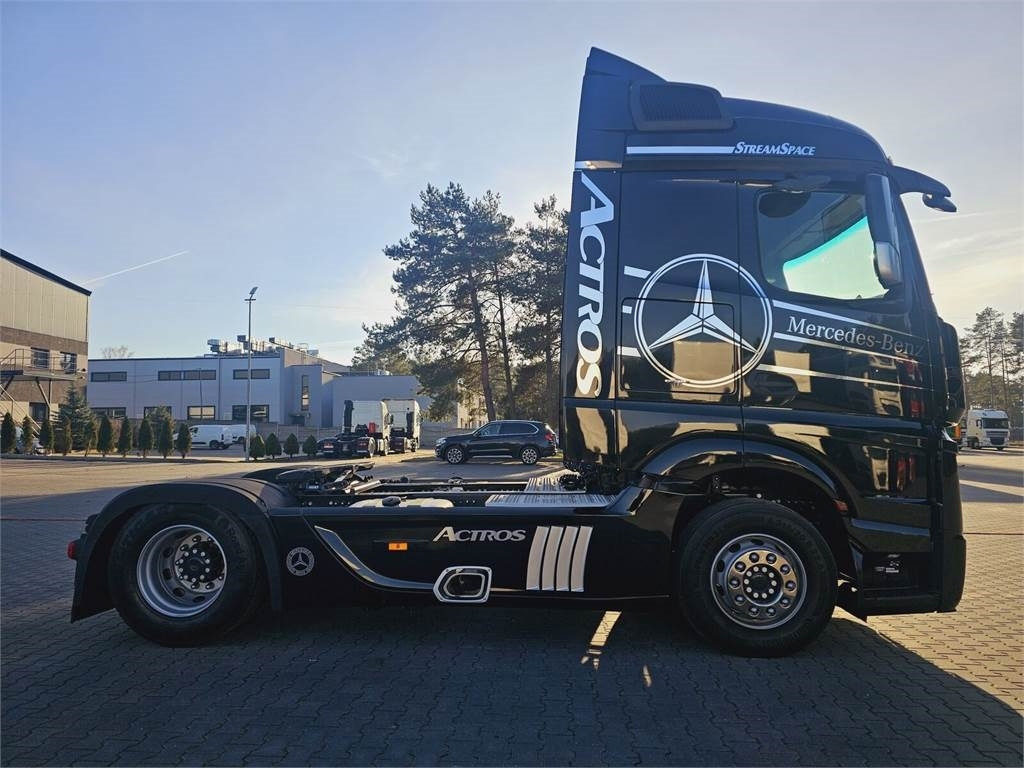 Mercedes-Benz ACTROS 1843 - Tractor head: gambar 5 Mercedes-Benz ACTROS 1843 - Tractor head: gambar 5