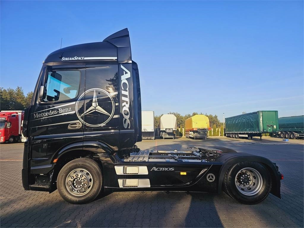 Mercedes-Benz ACTROS 1843 - Tractor head: gambar 2 Mercedes-Benz ACTROS 1843 - Tractor head: gambar 2