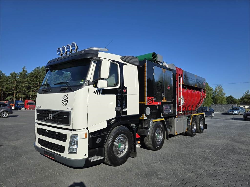 Volvo Disab Centurion vacuum suction loader - Truk vakum: gambar 3 Volvo Disab Centurion vacuum suction loader - Truk vakum: gambar 3