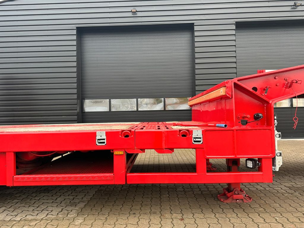 Semi-trailer low bed Faymonville Tieflader / hydr. zwangslenkung / ausziehbar Faymonville Tieflader / hydr. zwangslenkung / ausziehbar: gambar 6 Semi-trailer low bed Faymonville Tieflader / hydr. zwangslenkung / ausziehbar Faymonville Tieflader / hydr. zwangslenkung / ausziehbar: gambar 6
