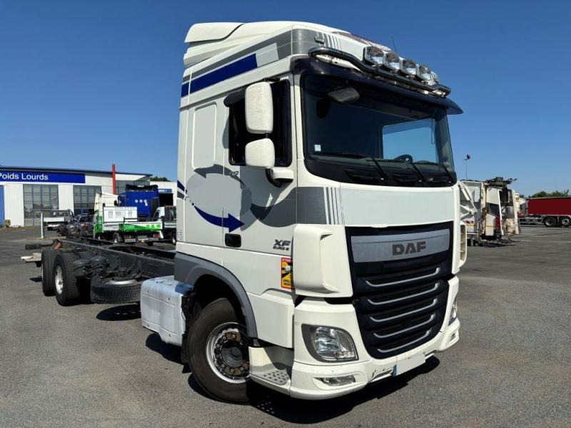 DAF XF 410 FAN - Truk sasis: gambar 1 DAF XF 410 FAN - Truk sasis: gambar 1