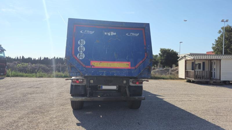 Fliegl FLT 33 - Semi-trailer jungkit: gambar 5 Fliegl FLT 33 - Semi-trailer jungkit: gambar 5