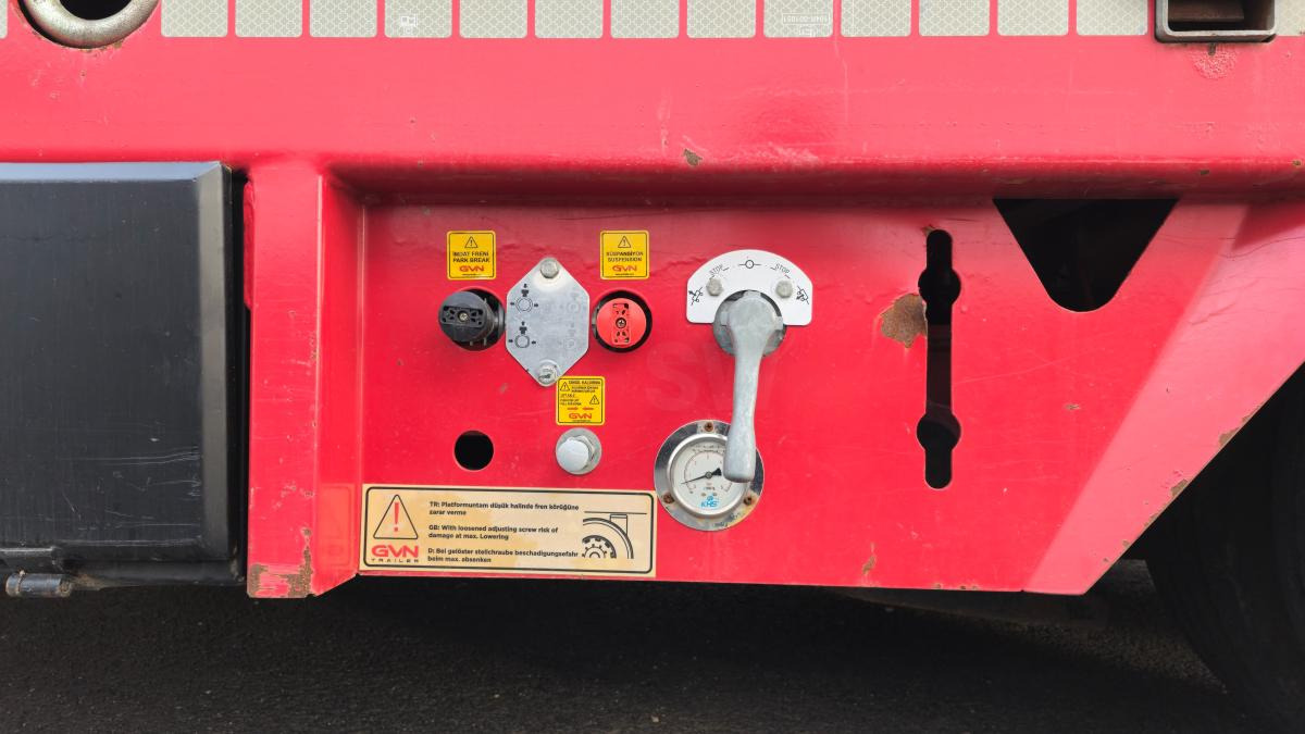 GVN Trailers GVN429 - Semi-trailer low bed: gambar 3 GVN Trailers GVN429 - Semi-trailer low bed: gambar 3