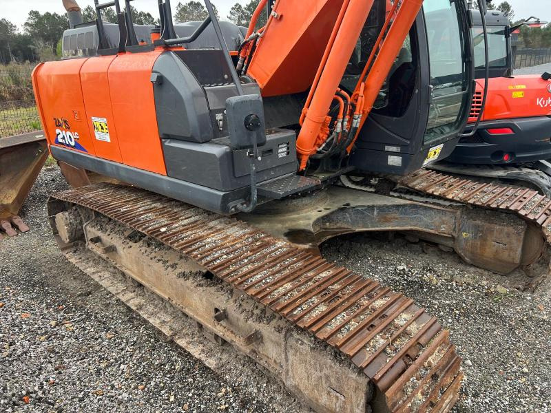 Hitachi ZX210LC 6 - Ekskavator perayap: gambar 3 Hitachi ZX210LC 6 - Ekskavator perayap: gambar 3