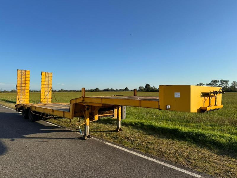 Louault SR2CA - Semi-trailer low bed: gambar 1 Louault SR2CA - Semi-trailer low bed: gambar 1