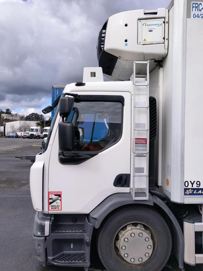 Renault D-Series Wide 320 - Truk berpendingin: gambar 2 Renault D-Series Wide 320 - Truk berpendingin: gambar 2