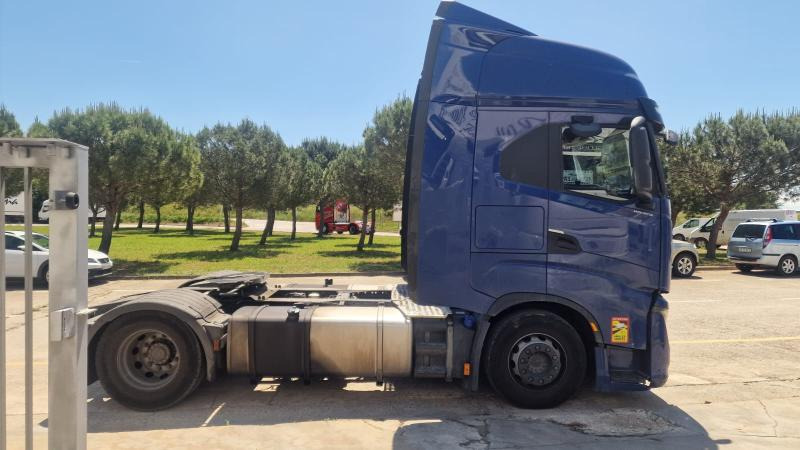 Iveco S-WAY 490 - Tractor head: gambar 5 Iveco S-WAY 490 - Tractor head: gambar 5