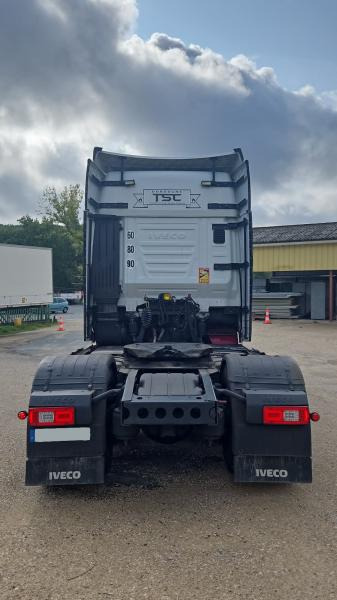 Iveco S-WAY AS 440 S - Tractor head: gambar 4 Iveco S-WAY AS 440 S - Tractor head: gambar 4