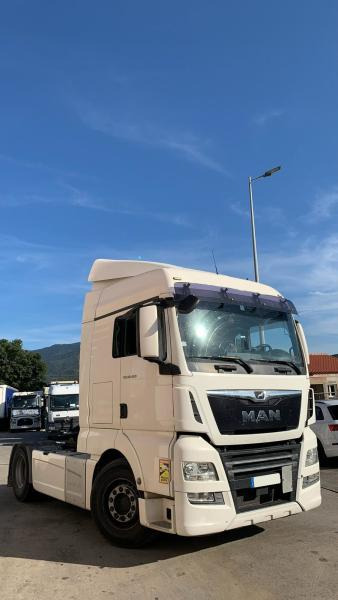MAN TGX 18.460 - Tractor head: gambar 2 MAN TGX 18.460 - Tractor head: gambar 2