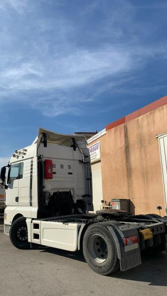 MAN TGX 18.460 - Tractor head: gambar 4 MAN TGX 18.460 - Tractor head: gambar 4