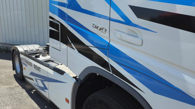 Volvo FH 500 Globetrotter - Tractor head: gambar 2 Volvo FH 500 Globetrotter - Tractor head: gambar 2