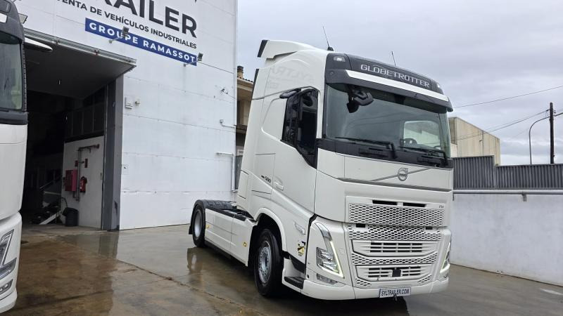 Volvo FH 500 I SAVE - Tractor head: gambar 1 Volvo FH 500 I SAVE - Tractor head: gambar 1