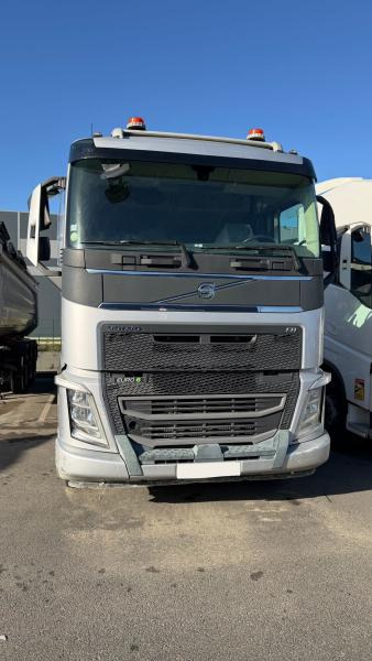 Volvo FH 500 - Tractor head: gambar 2 Volvo FH 500 - Tractor head: gambar 2