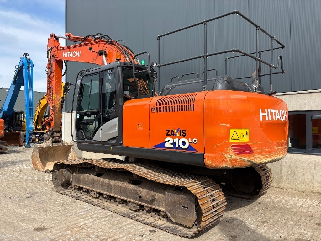 Hitachi ZX 210 LC-6 - ZX210 - Ekskavator perayap: gambar 3 Hitachi ZX 210 LC-6 - ZX210 - Ekskavator perayap: gambar 3