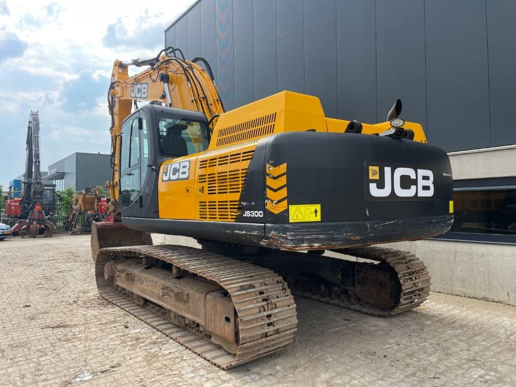JCB JS300LC -- JS 300 LC - Ekskavator perayap: gambar 4 JCB JS300LC -- JS 300 LC - Ekskavator perayap: gambar 4