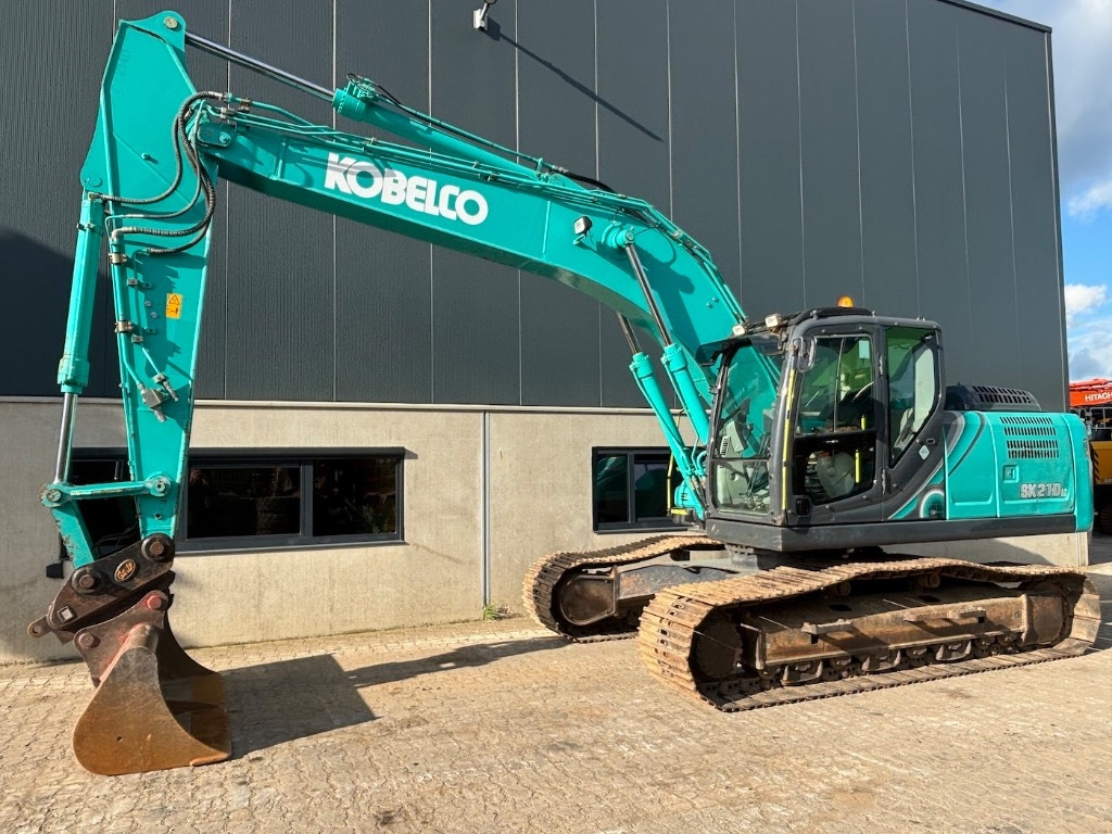 Kobelco SK 210 LC-10 - SK210 - SK210LC-10 - Ekskavator perayap: gambar 1 Kobelco SK 210 LC-10 - SK210 - SK210LC-10 - Ekskavator perayap: gambar 1