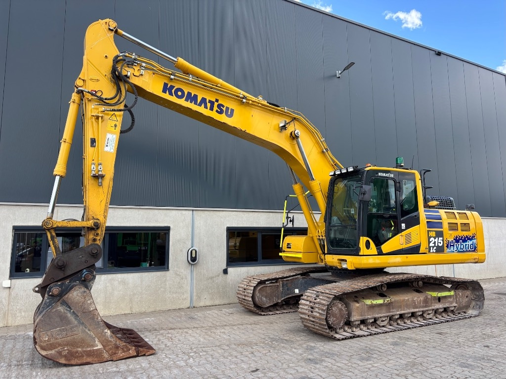 Komatsu HB 215LC-3 HB 215 - PC 210 - PC210LC-11 - Ekskavator perayap: gambar 1 Komatsu HB 215LC-3 HB 215 - PC 210 - PC210LC-11 - Ekskavator perayap: gambar 1