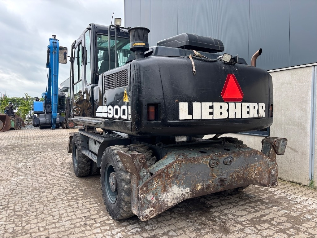 Liebherr A 900 C - A900 - A 904 C - Ekskavator roda: gambar 4 Liebherr A 900 C - A900 - A 904 C - Ekskavator roda: gambar 4