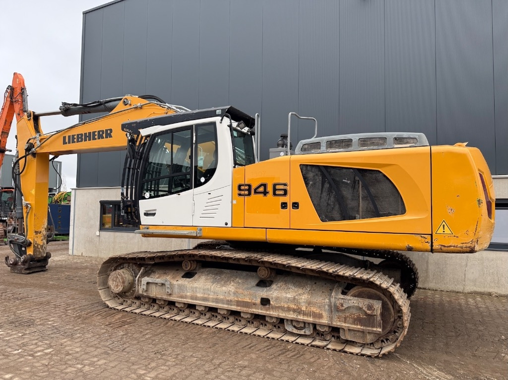 Liebherr R 946 LC - R946 - R946LC - R 938 - Ekskavator perayap: gambar 3 Liebherr R 946 LC - R946 - R946LC - R 938 - Ekskavator perayap: gambar 3
