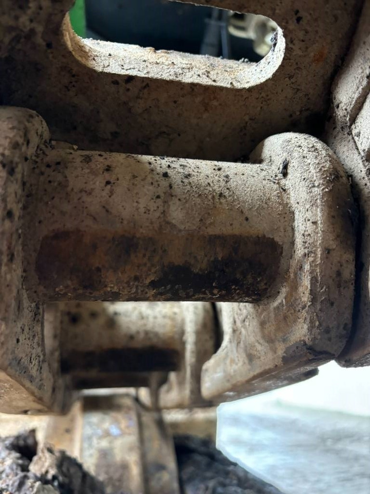 Mesin pengisi Sennebogen 835R HD -- Hydr undercarriage -- 835: gambar 24