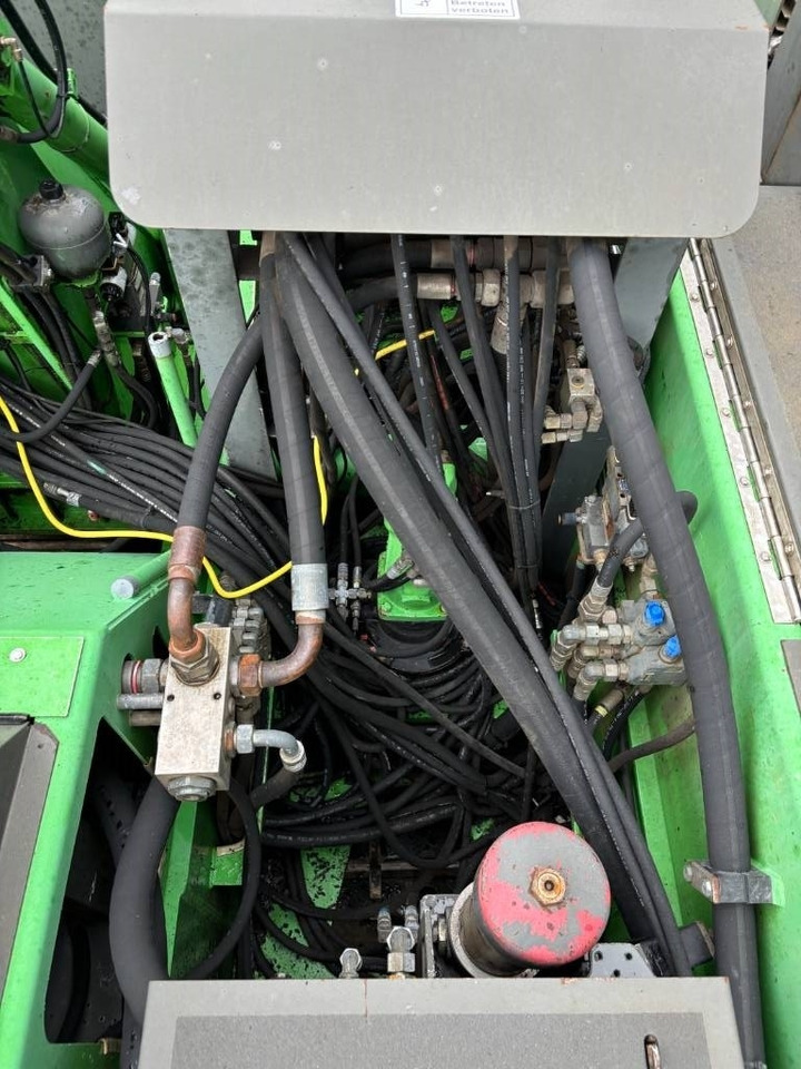 Mesin pengisi Sennebogen 835R HD -- Hydr undercarriage -- 835: gambar 17