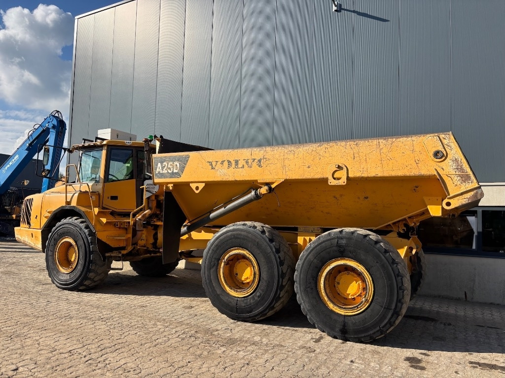 Volvo A 25 D - Tempat sampah artikulasi: gambar 5 Volvo A 25 D - Tempat sampah artikulasi: gambar 5