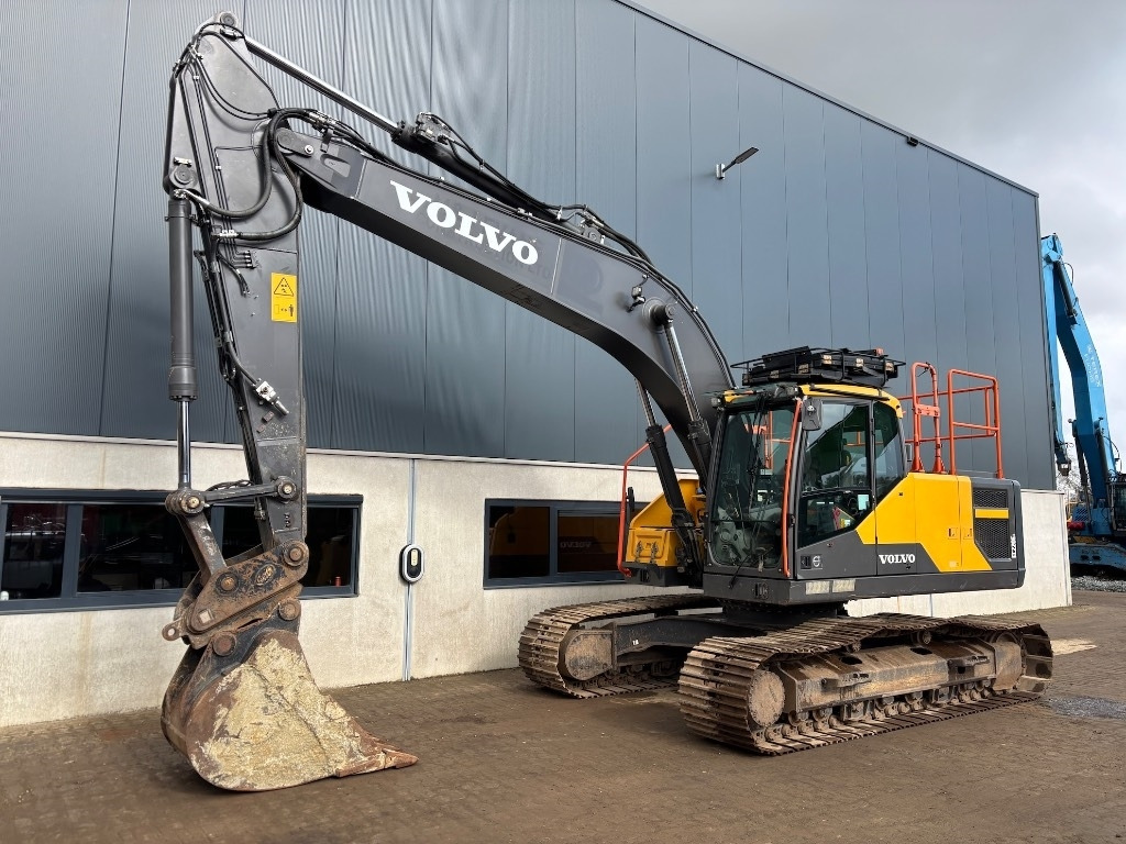 Volvo EC 220 E L - EC220EL - 220EL - Ekskavator perayap: gambar 2 Volvo EC 220 E L - EC220EL - 220EL - Ekskavator perayap: gambar 2