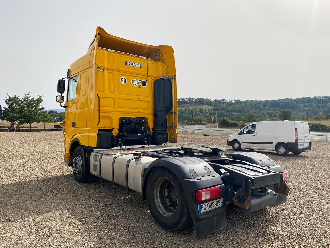 DAF 480 Space Cab - Tractor head: gambar 4 DAF 480 Space Cab - Tractor head: gambar 4