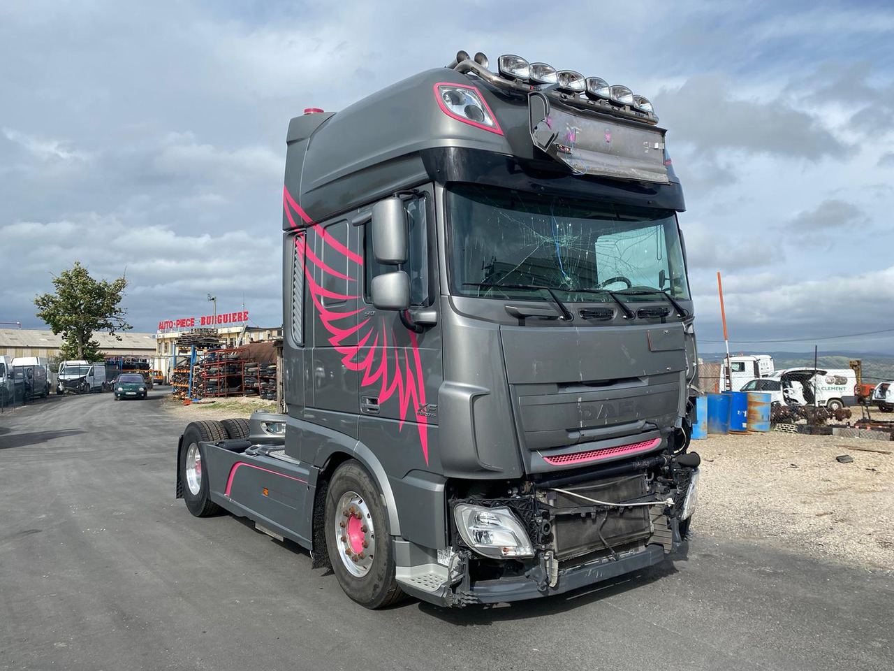 DAF XF 510 Super Space Cab - Tractor head: gambar 1 DAF XF 510 Super Space Cab - Tractor head: gambar 1