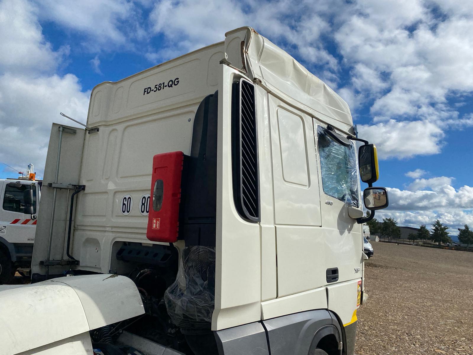 DAF XF480 - Tractor head: gambar 5 DAF XF480 - Tractor head: gambar 5